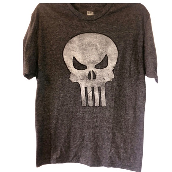 Marvel Comics The Punisher Skull Distressed Tee in Gray - Picture 5 of 5